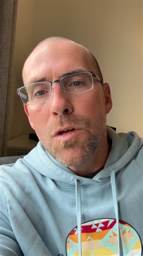 Bryan Green | ¡Acuérdate de cuál es tu rol! You’re in charge of TWO things! Get it right. 🎉😎👀 #Latina #venezuela🇻🇪 #venezolanas #latinoamerica #gringo | Instagram