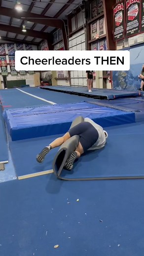Cheerleaders: Old vs New - The Evolution of Cheerleading