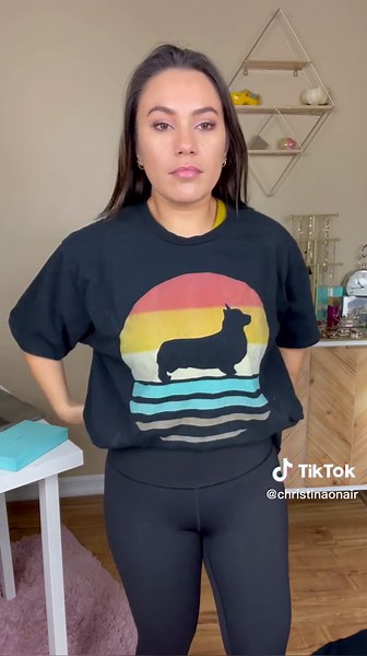 How to Crop a T-Shirt for a Stylish Look