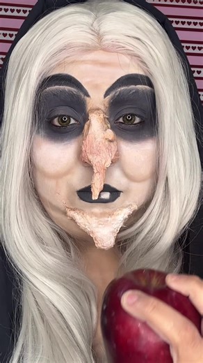Snow White Old Hag Makeup Tutorial