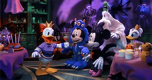 Mickey and Friends Trick or Treats - Trailer