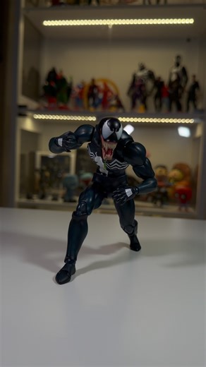 filmz on Instagram: "custom mafex venom head 🕷️ - truly such an amazing head done by @sirhcfromhell ! completely changes my whole venom and i love it so much. #actionfigures #marvel #spiderman #spidermanactionfigure #actionfigure #mafex #mafexspiderman #venom #mafexvenom"