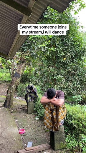 Join the Banana Dance Challenge Live Stream!