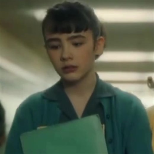 Some things don’t need to last. #clarastack #edit