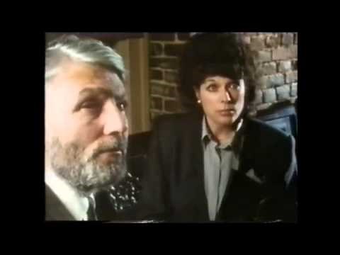 CATS EYES S2 E9 HONEYTRAP