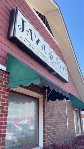 We have so many incredible locally owned cafes here in Decatur! Visit Java Jaay Cafe for coffee, tea, smoothies and lunch! 📍 1713 6th Ave SE, Decatur, AL 35601 ⏰ Monday-Friday 6am-5pm & Saturday 7am-2pm #256 #decatural #alabamatravel #northalabama #localcoffeeshop