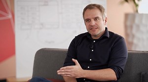 Control & Operate for Discrete Industries Video Operator Guidance Distinctive User Interfaces Corporate Designer