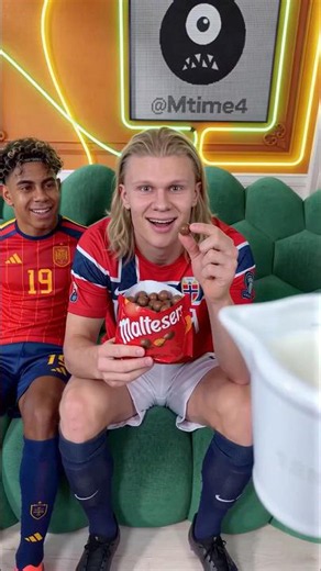 Haaland Found the Best Way to Eat Chocolate 😂🍫 #parody #football #haaland #worldcup