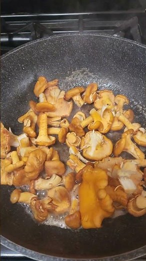 Perfectly Sautéed Chanterelle Mushrooms | Simple and Delicious!