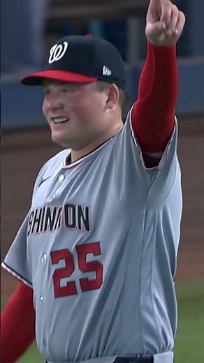 Jacob Young just climbed up the wall like he's Spider-Man! 🕷️🕸️ #nationals #mlb