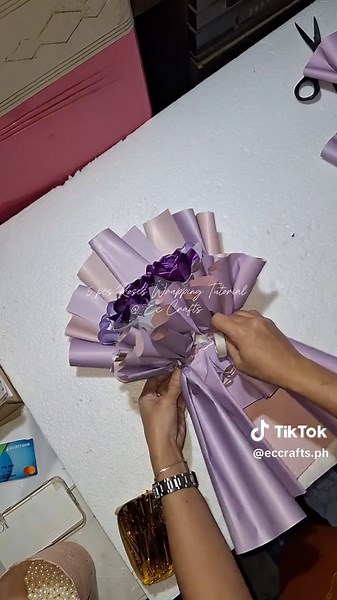 5 Pcs Roses Wrapping Tutorial for Stunning Gifts