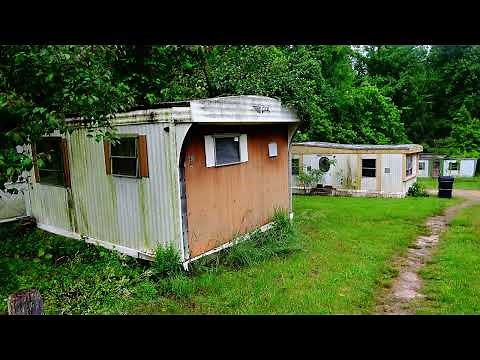 Trailer Park Graveyard: Abandoned & Vintage Trailers dating back to the 60's