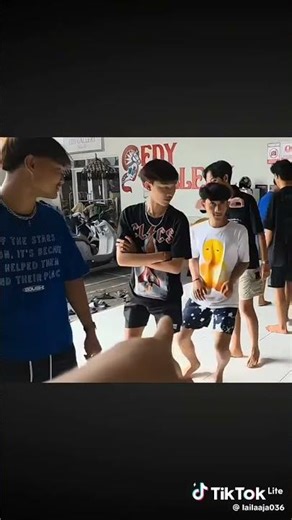 Yaallah cell kasian itu najib Dino dika nya