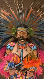 Cihuacoatl- Mujer Serpiente o Serpiente Femenina / Proyecto Yaotecame / Maquillaje: Karla Jimenez / Representación artística de Cihuacoatl: Gladys Hernandez / Idea creativa: Teotecpatl / Colaboración con: Rosy Arango Arango / Locación: Club de Banqueros Agradecimientos a nuestro hermano: DanRa Ramírez Cihuacoatl también es portadora de distintos nombres como Cohuacichuatl, Quilaztli, Yaocihuatl. Dicen que cuando se manifestaba ante los Mexica ella misma se atribuía esos nombres. Además de ser ma