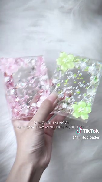 Ý tưởng trang trí toploader hoa hoè sáng tạo