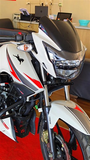 Apache RTR 160 2V vs Pulsar N150: Which one should you buy?"