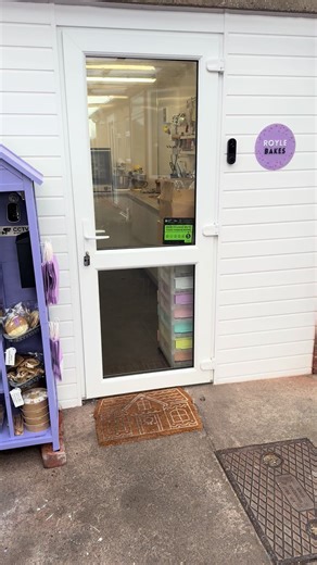 Saturday cake (24th January) Open now (11:45-6pm) or till sell out. Location - 42 Gillian drive Rhyl LL18 4ta. All items labelled with prices, all ingredients and allergens on the back of each bake. This week:- Brownies - Dubai & chocolate cornflake topped £3 each Blondie - caramel £3 Cookie dipping bags - £3 each Cadbury dip School cake and custard tubs - £3.50 each Rocky Road Milkyway - £3 Cookie pies - Crunchie, bueno, and toffee crisp £3.50 each Cookies - bueno and Crunchie £3 each Cookie sa