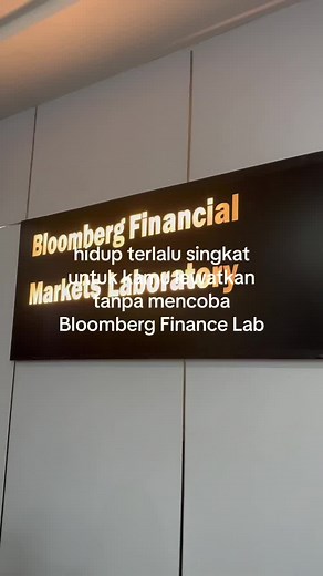 Exploring Financial Opportunities at the Bloomberg Finance Lab in FEB Undip
