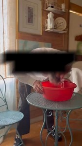 Cómo activar el nervio vago en segundos? El cuerpo puede sanar cuando le das el permiso. Esta simple acción puede calmar ansiedad e insomnio. Si quieres ser parte de mi querida Comunidad IsraelJai 🇮🇱 y estar en contacto personal conmigo escribe la palabra “”FE”” #nerviovago #sanación #ansiedad #espiritualidad #autosanación | Rabino Zeev Schwartz