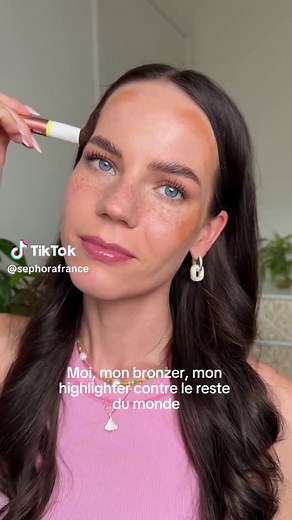 Teint hâlé toute l’année avec Bronze Bronze Glow