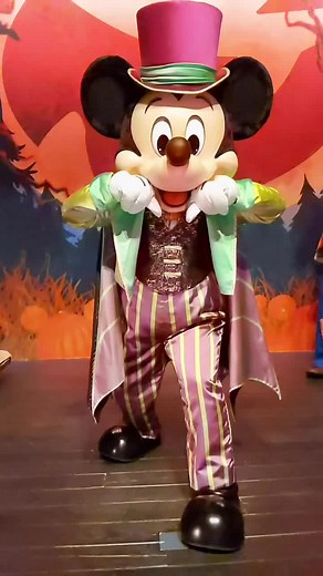 Disney Characters Reels sur TikTok