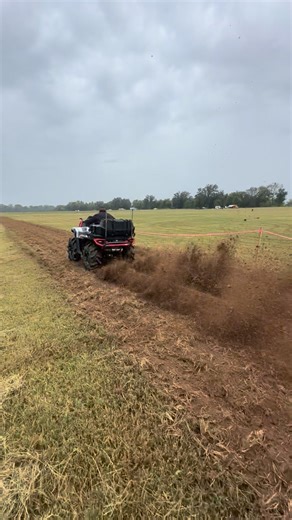 Knee Deep Mudding on Reels