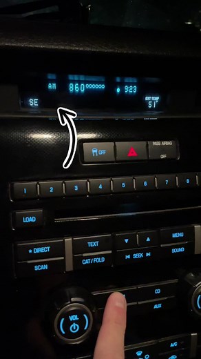 Figuring AM/FM Out #radio #engineering #modulation #edutok #learnontiktok #frequency #amplitude #Processing