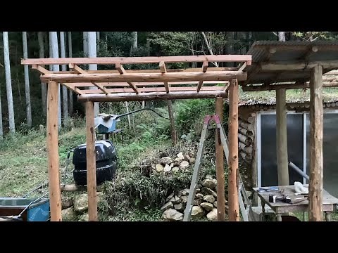 掘っ立て小屋作り【前編】丸太の骨組みまでの作り方