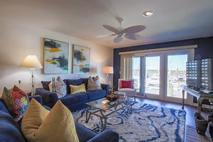 Seabrook Island Vacation Rental | Dog Friendly. Enjoy Sunset at the Bohicket Marina!  Community Pool.  Walk to Restaurants & Shops. |  Condo Rental