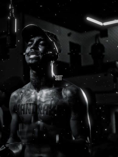 escolha sua música na bio! | #tipografia #lyrics #kyan #music #musicasparastatus