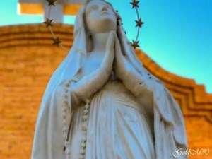 AVE MARÍA 🎶🎼🎵 Cantos Gregorianos. | Vuelve a Casa