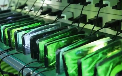 手机生产车间，带你了解手机的生产过程！