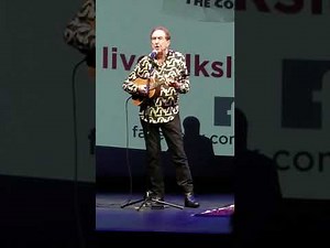 Eric Idle Sings "Sit On My Face" & "Always Look On The Bright Side of Life"