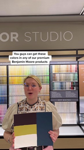 Maximalist Color Pairings with Benjamin Moore's Gentleman's Gray 2062-20