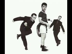 Green Day on Rockline - November 19, 2001 (Interview + Live Performance)