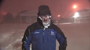 Watch Weather Channel's Jim Cantore get very excited Sunday morning after witnessing thundersnow during his live reports in Chicago. Too funny. This is pretty much how we feel when it snows, even when it's not the awesome phenomenon of "thundersnow". :) | For the Love of Skiing