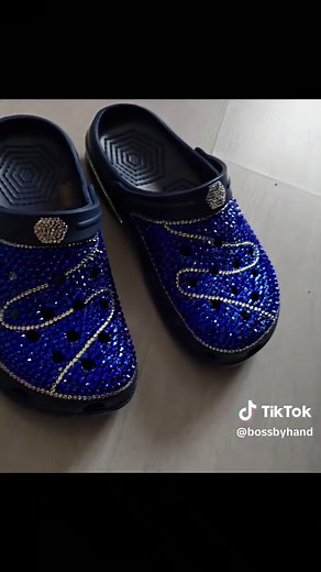 Fun fact = I did not like crocs until i started jazzing them up, now i do.. #trend #viral #custom #fyp #crocs