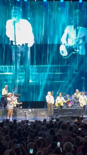 80K views · 808 reactions | Rod Stewart - Have You Ever Seen The Rain? - August 30, 2023 | Legendary Concerts | Facebook