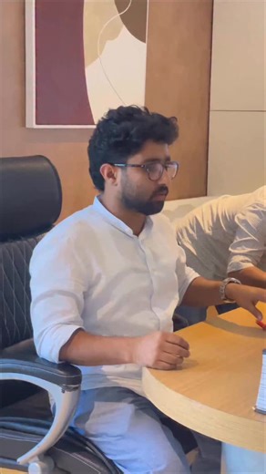 ĀLAM Architectural Studio on Instagram: "Crafting the heart of the home! 🏠✨ Dive into interior material picks for our luxury build—soft woods, plush fabrics, sleek metals, and natural stones that scream comfort and style. Every touch, pure elegance! 🌿🔨 Design: Alam architectural studio Contact: +91 8157900717 +91 9961310717 #InteriorMaterialSelection #LuxuryInteriorDesign #HomeBuildProcess #MaterialChoices #ModernInteriors #DesignInspiration #HomeRenovation #PremiumMaterials #InstaInterior #B