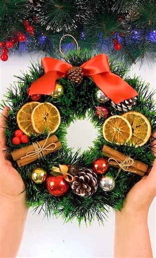 763K views · 8K reactions | DIY Christmas Wreath #fblifestyle | DIY by Pipe-Cleaner-Crafts B | Facebook