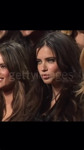 Angels & Models | Nostalgia on Instagram: "Victorias secret beauties✨✨#victoriassecret victoriassecret #angels #reels #reelsinstagram angel"