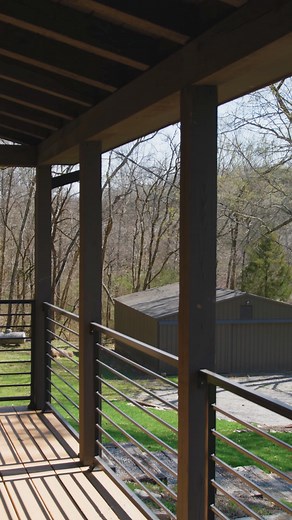 Haislip Hollow 266 Acres Petersburg, Tennessee This getaway features a completely renovated historic cabin deep in a peaceful hollow within the hill country of south-central Tennessee. Solitude and the sounds of nature are a highlight on this place with no neighbors in sight. Marshall County is known for great deer and turkey hunting, boasting a top 5 spot in the 2022 statewide turkey season. It has great spring branches running through pretty old farm fields in the valley. This farm sits 20 min