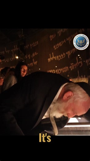 301 reactions · 58 shares | A priest, a minister, and a rabbi walk into our Dead Sea Scrolls exhibition...what happens next? Reserve your tickets TODAY: https://www.reaganfoundation.org/library-museum/special-exhibits/dead-sea-scrolls/ | The Ronald Reagan Presidential Foundation and Institute | Facebook