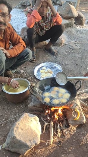 Omesh Kalbande on Instagram: "मिशन कैलास टेकडी... . . . . . . . . .. . . . . . . . . #miniblocks #lego #mini #sticker #official #micro #iphonexr #legos #kaws #nano #daiso #helloweekend #blocks #loz #helloweekendmarket #nanoblock #buildingblocks #nanoblocks #daisojapan #miniblock #kawsuniqlo#viral #umarkhedkar #ukd #hadgaon #mahagaon #pusad #arni #mahur #ukdkar"