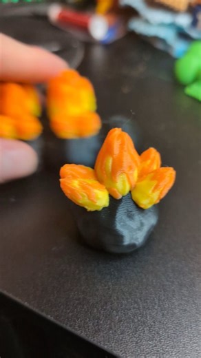 Deinfinityx | My experiment to 3D print realistic looking fire turned out okay I think #3dprinting #fire | Instagram