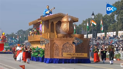 J&K tableau depicts culture and handicrafts in Republic Day parade on Kartavya Path #greaterkashmir #gktv #handicrafts #tableau #Kashmir #jammu #RepublicDay | Greater Kashmir
