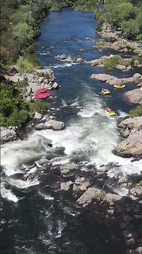 Rafting Class III Troublemaker Rapid on the South Fork American River | #oars #adventure #whitewater