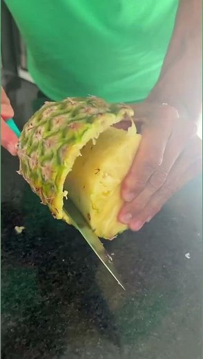 A juicy Sunday quicky! #pineapple #pineapple #pineaaplegirl #pineappleprincess #pineappleexpress