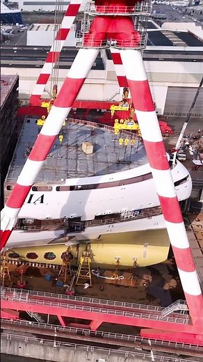 MSC World Asia is under construction… 🛠️ and she’s already a masterpiece ✨