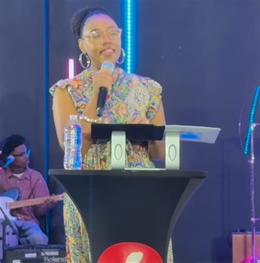 Pastor Sparkle with her message : Sounds like a P.P to me. Are you gonna be stuck complaining or will you start activating your personal praise? | Inspiration Church | Facebook